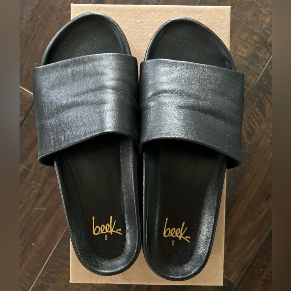 Beek Pelican Leather Platform Sandals